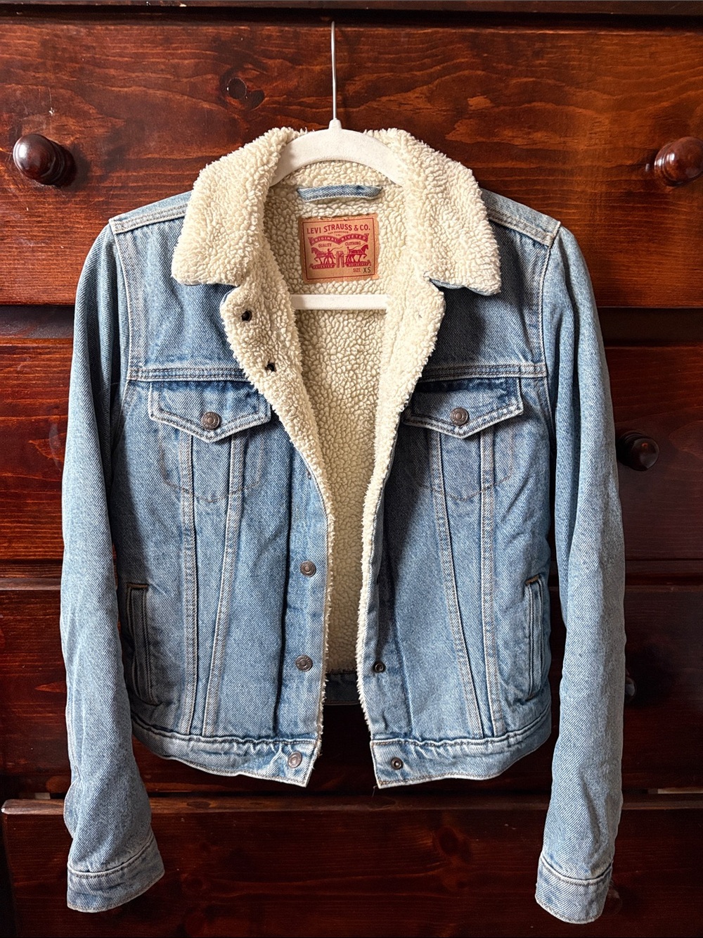 Levi's Light Blue Denim Jacket with Cream Sherpa Lining